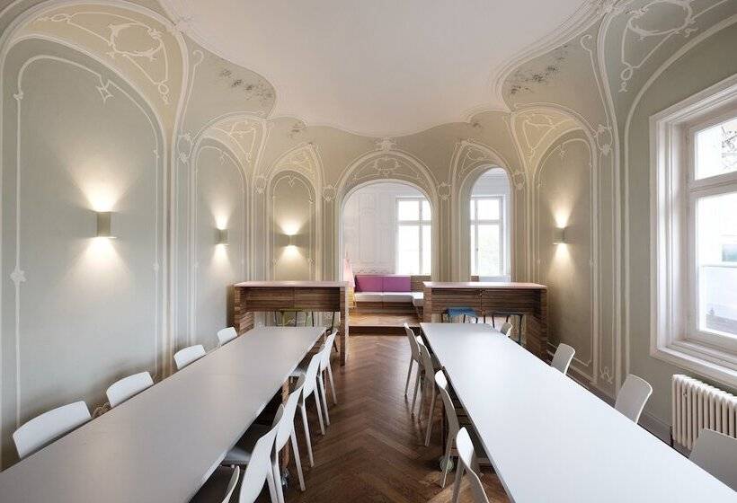 Hi Youth Hostel Lindau