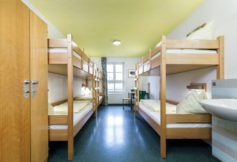 Hi Youth Hostel Lindau