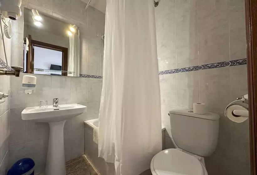 Hôtel (catégorie 1/2 *) Pensión Recogidas