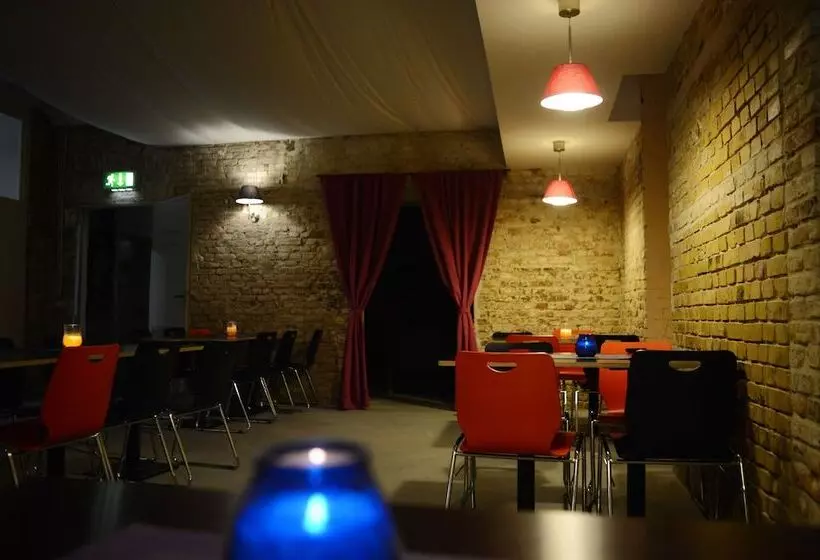 هتل Industriepalast Berlin