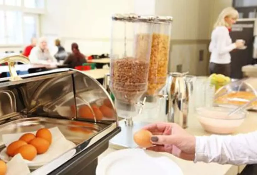 هتل Industriepalast Berlin