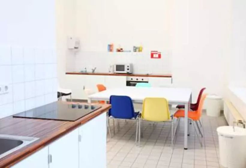 هتل Industriepalast Berlin