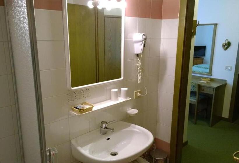 호텔 La Felce Bed & Breakfast