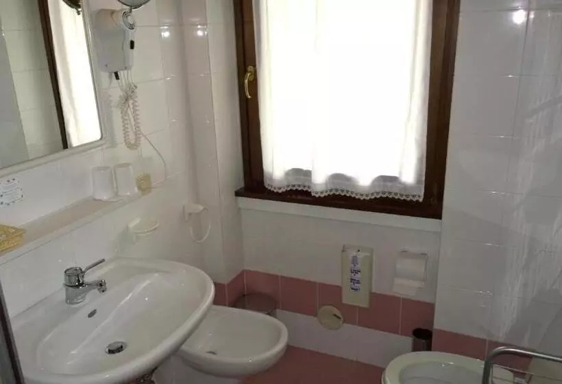 ホテル La Felce Bed & Breakfast