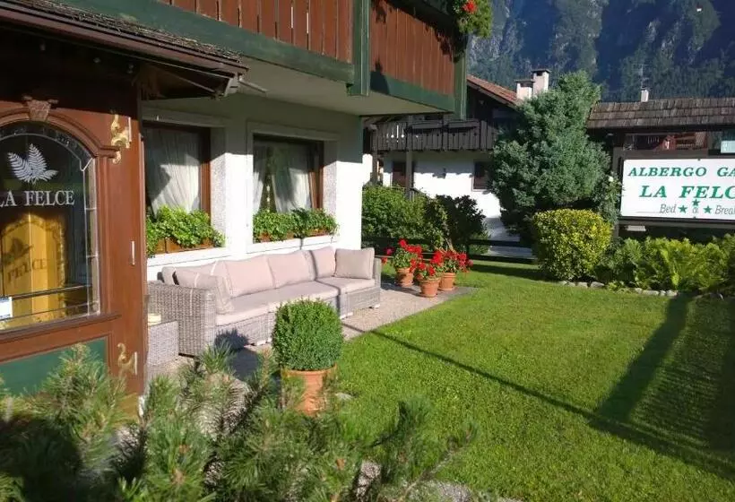 ホテル La Felce Bed & Breakfast