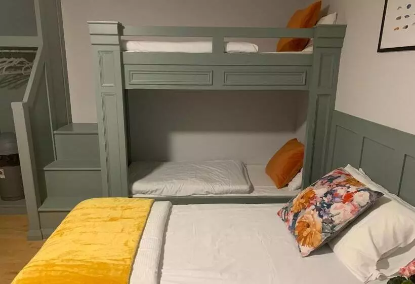 هتل Lanigan S Accommodation