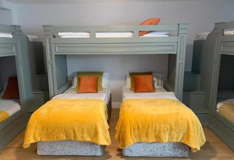 هتل Lanigan S Accommodation