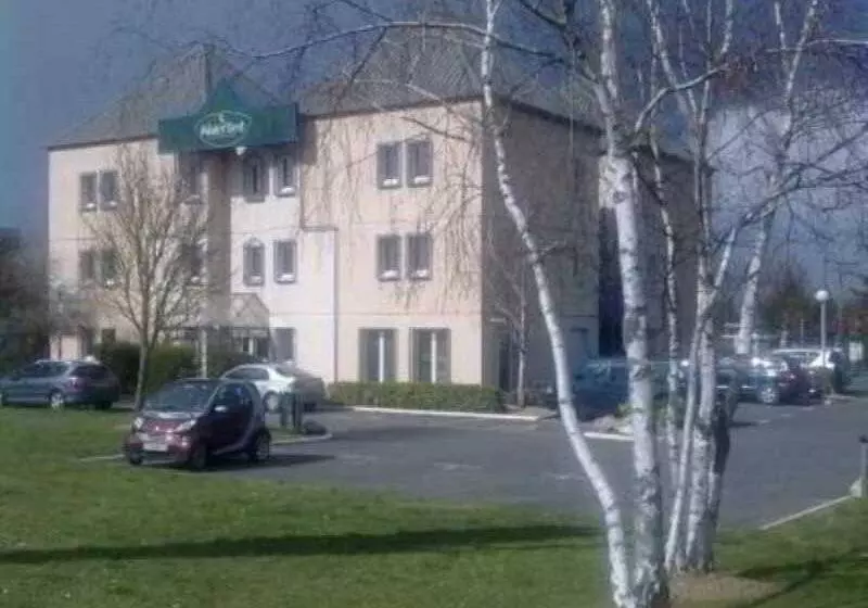 Отель Mister Bed Orleans Saran