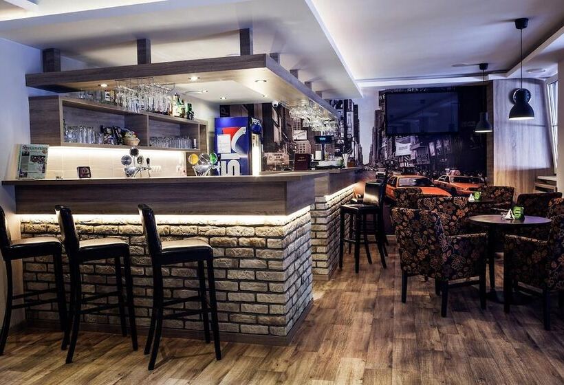 Hotel Taxis Bratislava