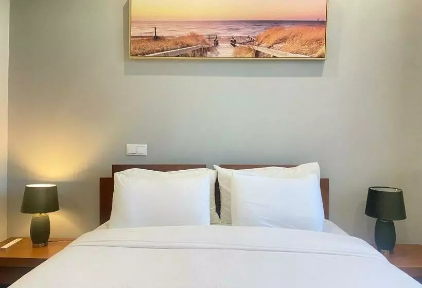 تختخواب و صبحانه Canto Doce