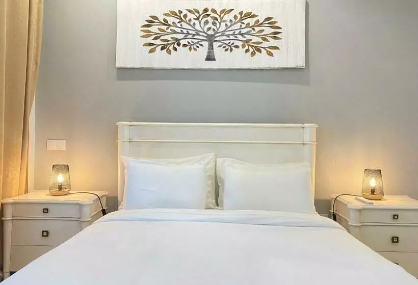 تختخواب و صبحانه Canto Doce