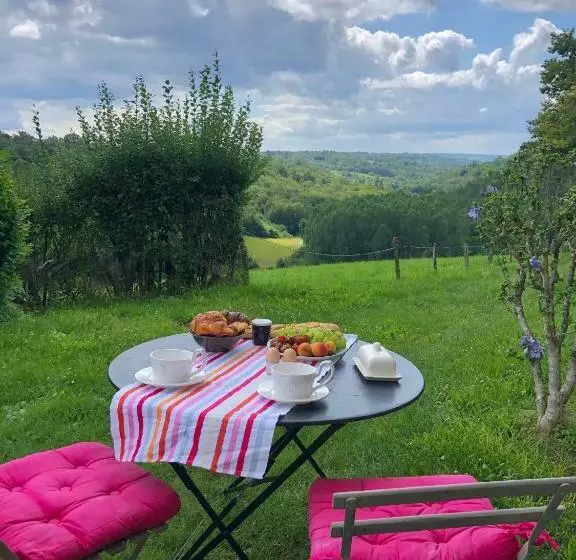 Aamiaismajoitus (B&B) Chambre D Hôtes La Grange