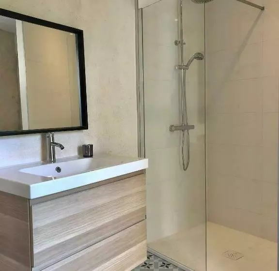 Aamiaismajoitus (B&B) Chambre D Hôtes La Grange