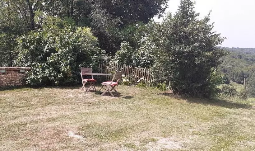 Aamiaismajoitus (B&B) Chambre D Hôtes La Grange