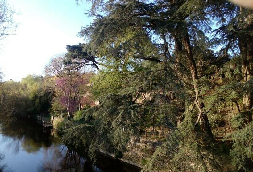 ベッドアンドブレックファースト Les Cèdres