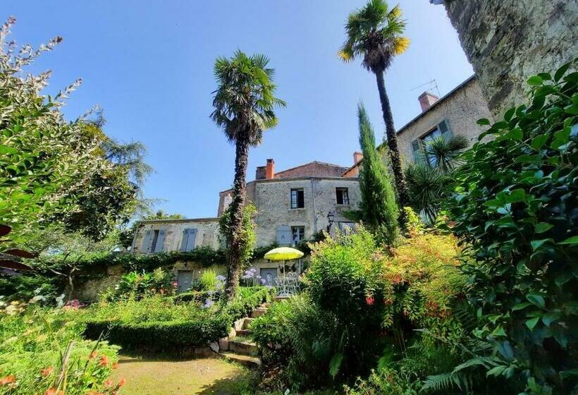 ベッドアンドブレックファースト Les Cèdres