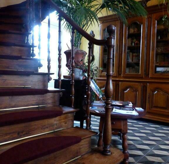 ベッドアンドブレックファースト Les Cèdres