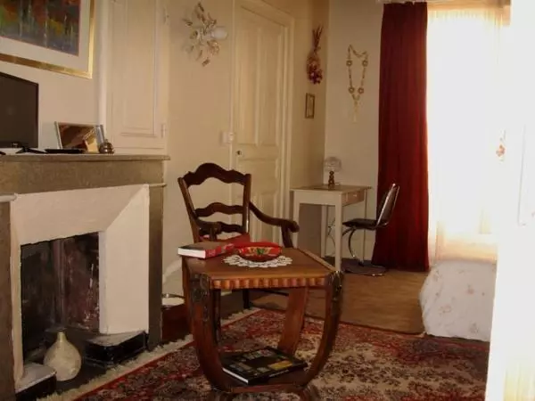 ベッドアンドブレックファースト Sylvie Baron   Composition Française   Chambres D Hôtes