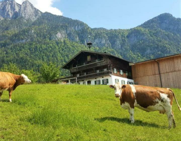 בית מלון כפרי Selbstversorgerhütte Plafing