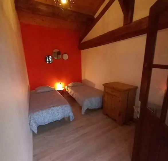 Majatalo Gites Du Cheron   Speak French Only