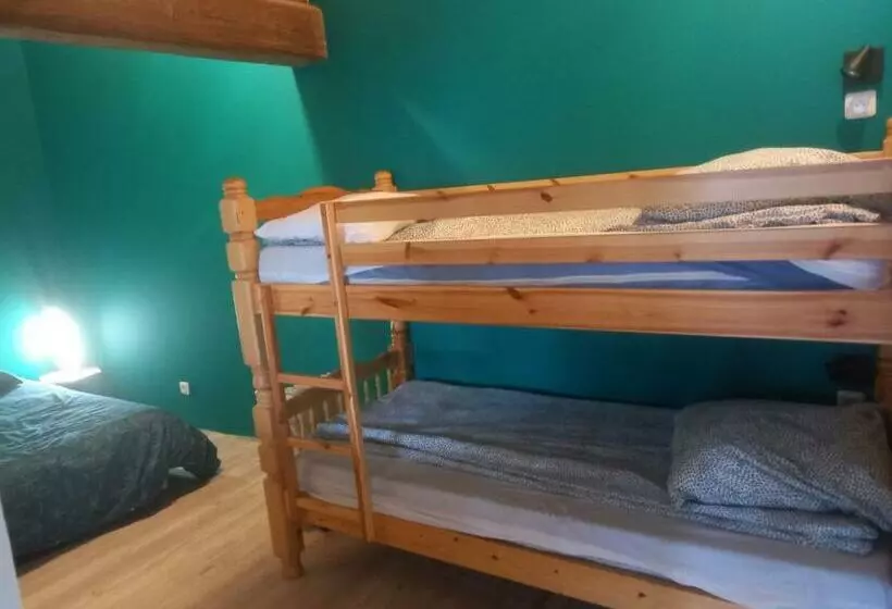 Majatalo Gites Du Cheron   Speak French Only