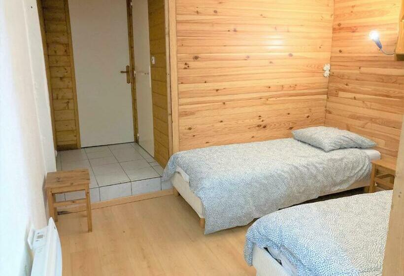 بنسيون Gites Du Cheron   Speak French Only