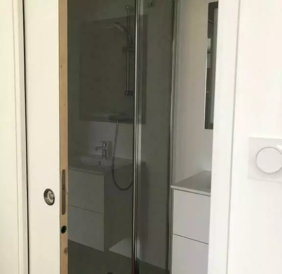 Aamiaismajoitus (B&B) Chambre Indépendante Au Manoir De La Célinais Côté Jardin