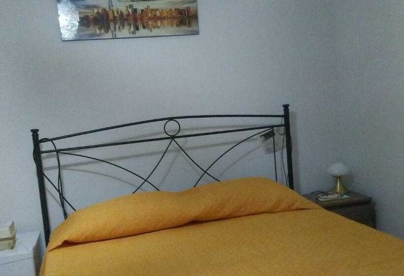 פנסיון Casa Di Tina