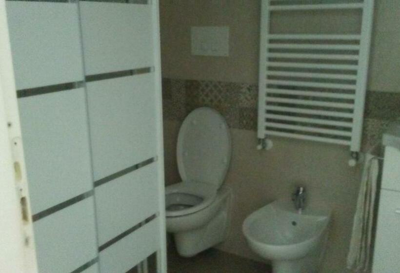 פנסיון Casa Di Tina