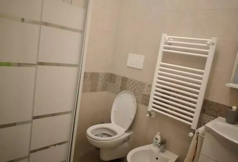 پانسیون Casa Di Tina