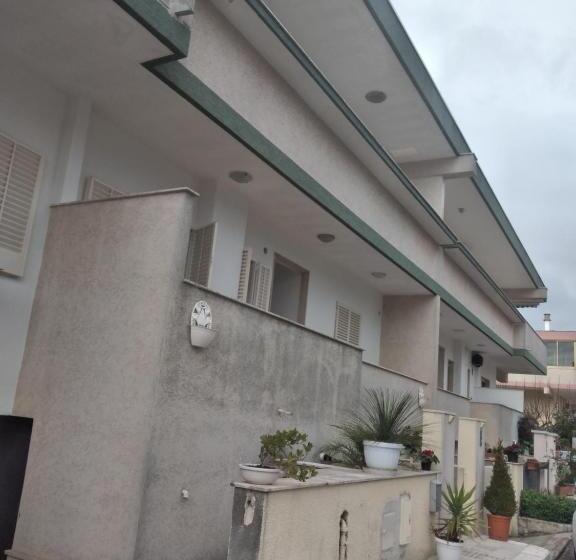 פנסיון Casa Di Tina