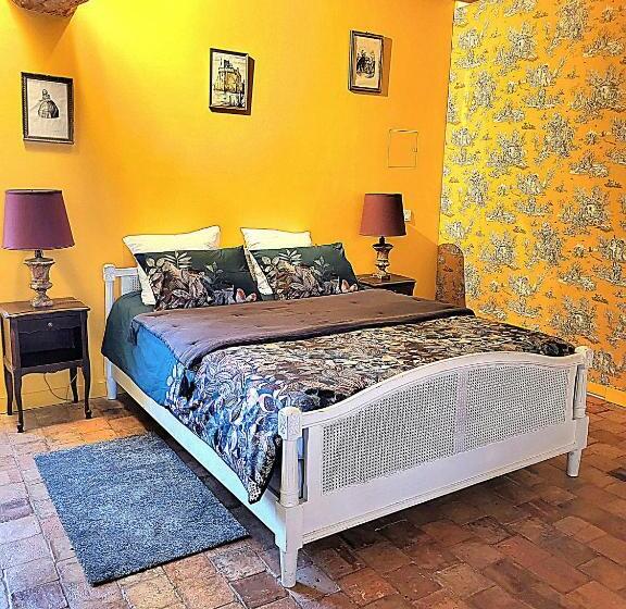 펜션 La Fontaine Du Mont