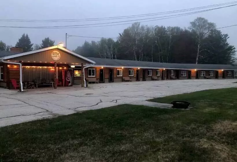 Retkeilymaja Holiday Motel