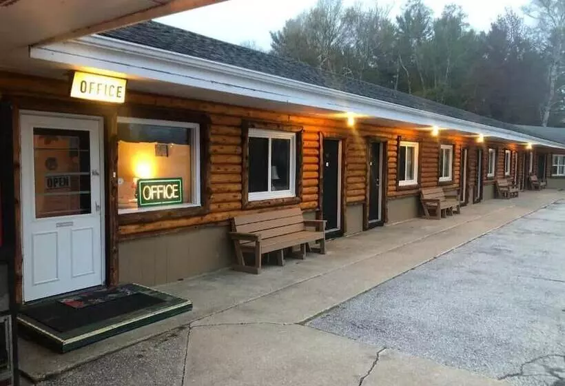 Retkeilymaja Holiday Motel