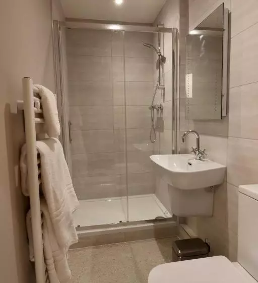 Retkeilymaja The New Inn Halse