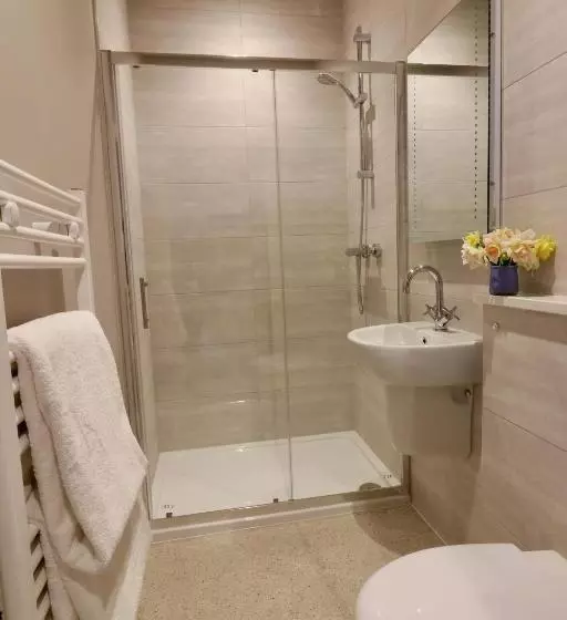 Retkeilymaja The New Inn Halse