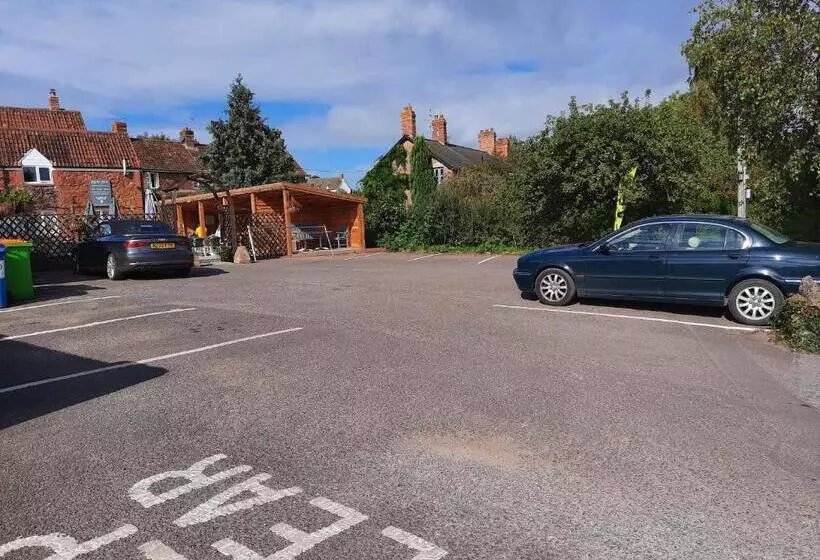 Retkeilymaja The New Inn Halse