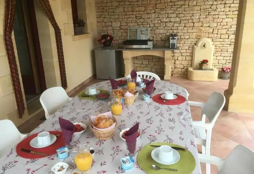 Bed and Breakfast Chez Bernadette Et Victor