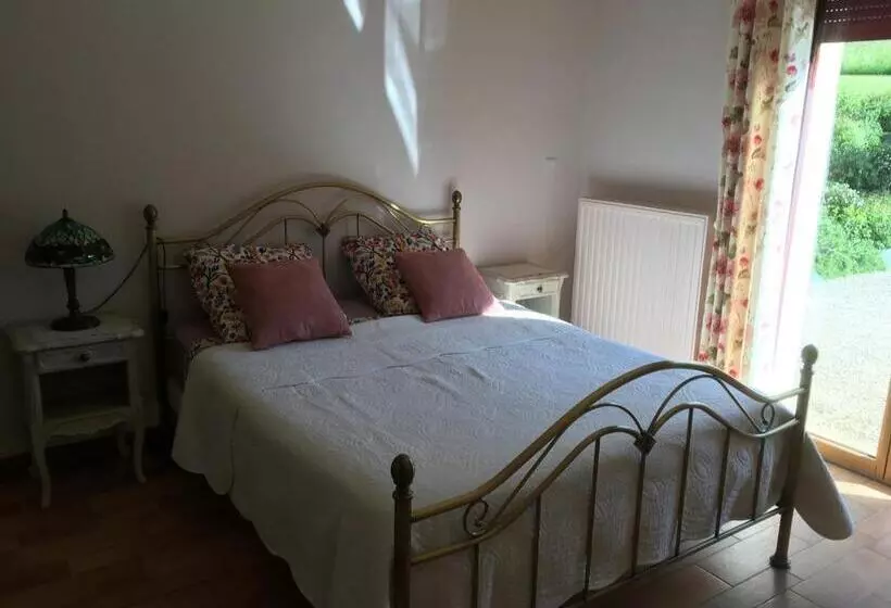 Bed and Breakfast Chez Bernadette Et Victor