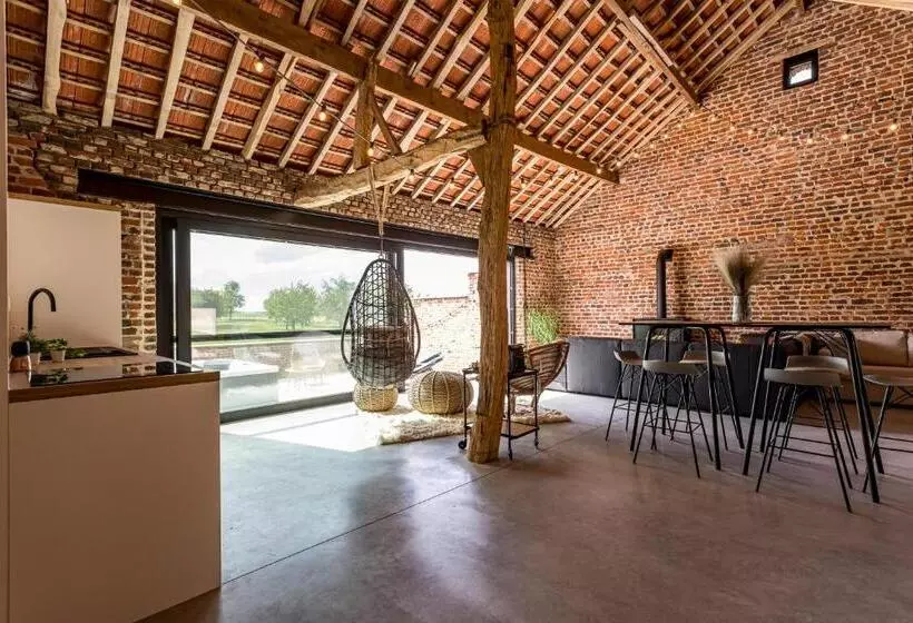 Aamiaismajoitus (B&B) De Hoeveschuur