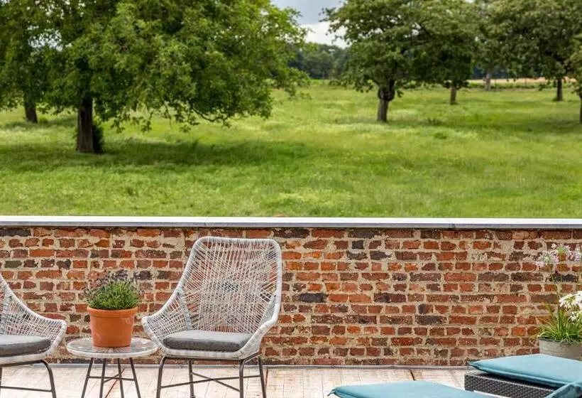 Aamiaismajoitus (B&B) De Hoeveschuur