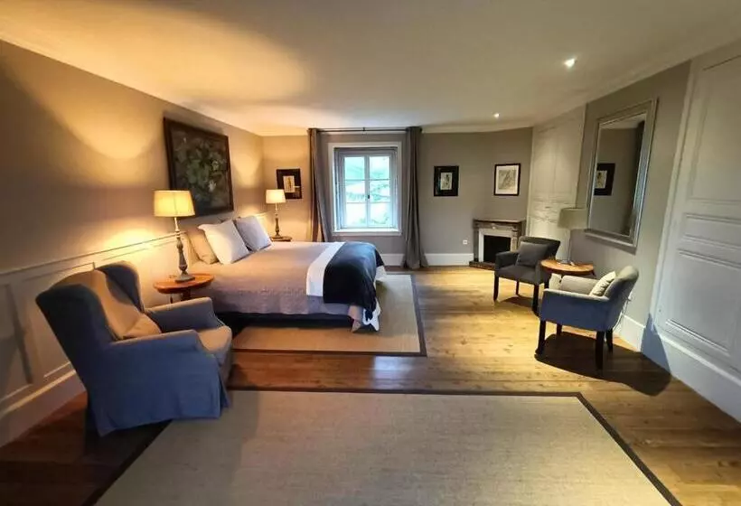 Bed & Breakfast Domaine En Reynouse