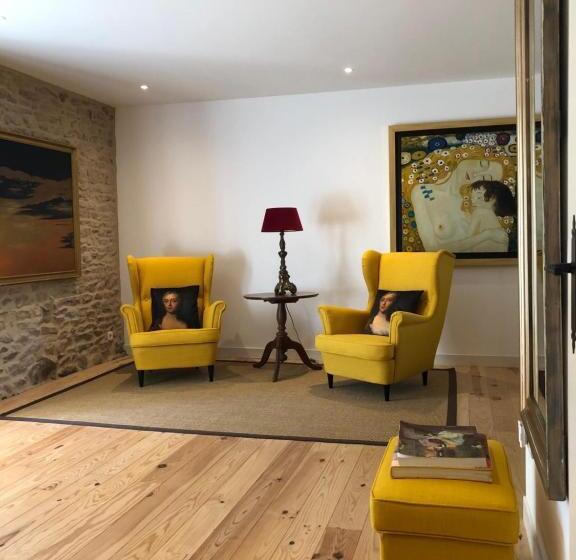 مبيت وإفطار Domaine En Reynouse