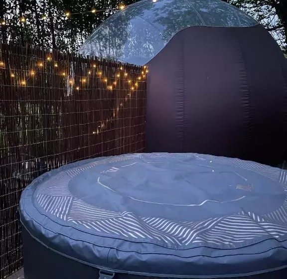 Aamiaismajoitus (B&B) Les Nuits De Cassiopee