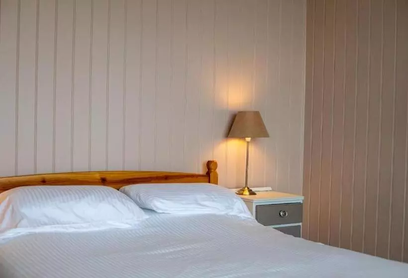 ベッドアンドブレックファースト Oa Surf Club