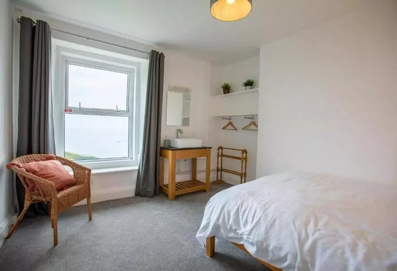 ベッドアンドブレックファースト Oa Surf Club