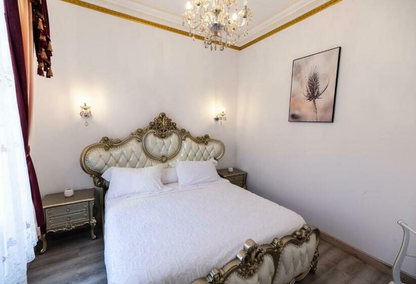 پانسیون Appartement Maison De L église Du Couvent