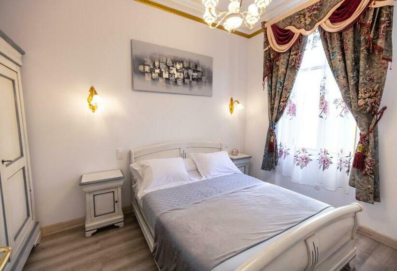 پانسیون Appartement Maison De L église Du Couvent