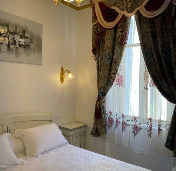 پانسیون Appartement Maison De L église Du Couvent