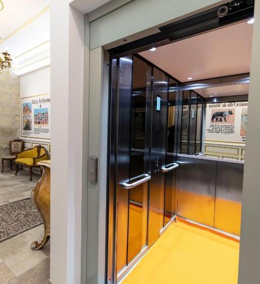 پانسیون Appartement Maison De L église Du Couvent